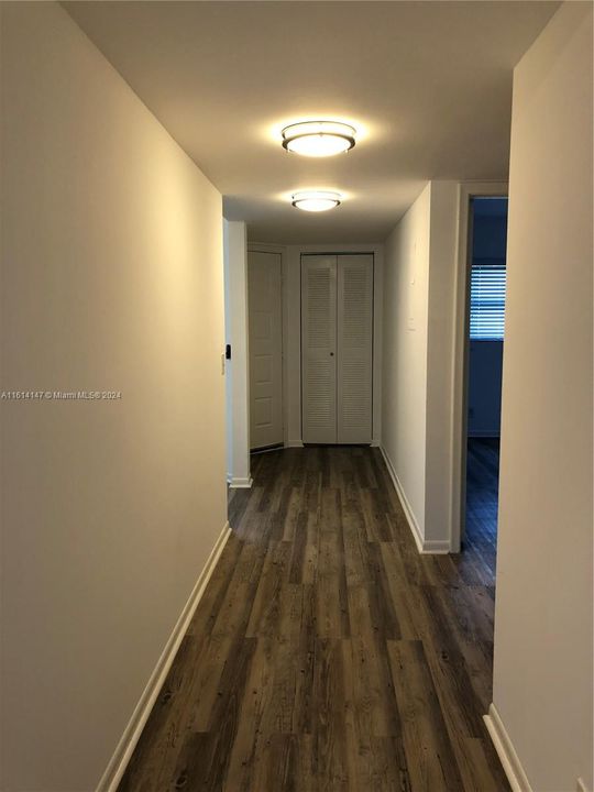 For Rent: $2,400 (2 beds, 2 baths, 1190 Square Feet)