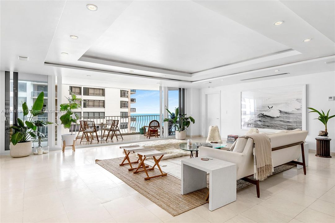 For Sale: $1,687,000 (2 beds, 3 baths, 2525 Square Feet)