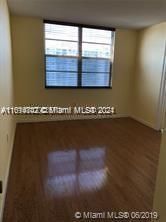 For Rent: $2,700 (2 beds, 2 baths, 1220 Square Feet)