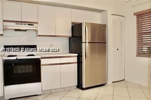 For Rent: $2,100 (2 beds, 2 baths, 1192 Square Feet)