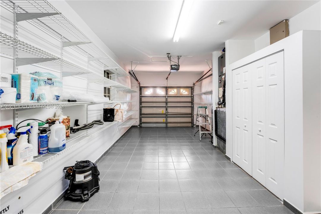 Recently Sold: $765,000 (4 beds, 3 baths, 1789 Square Feet)