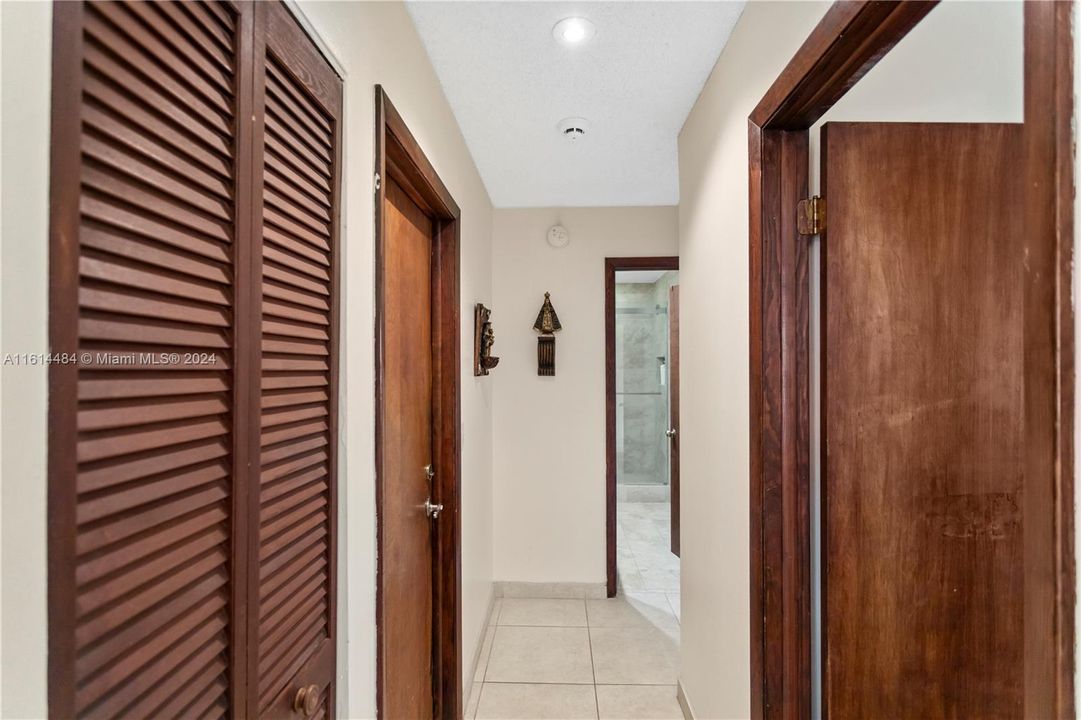 En Venta: $644,900 (3 camas, 2 baños, 1546 Pies cuadrados)