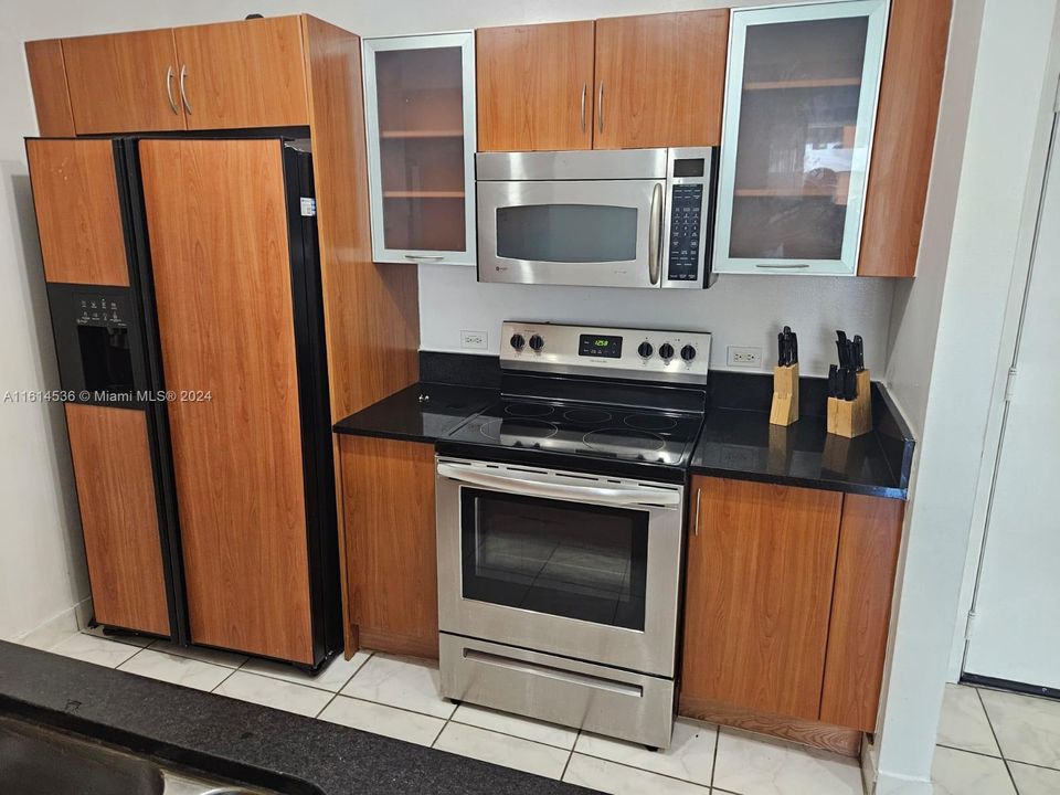 For Rent: $3,200 (2 beds, 2 baths, 0 Square Feet)