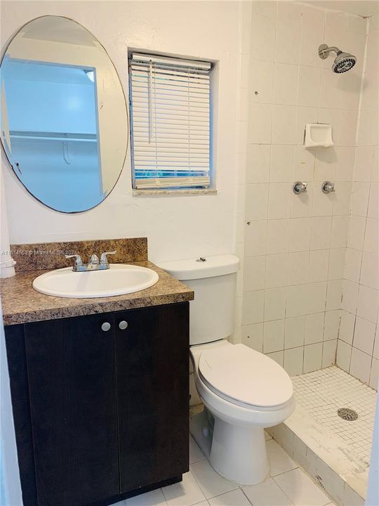 For Rent: $1,400 (0 beds, 1 baths, 400 Square Feet)