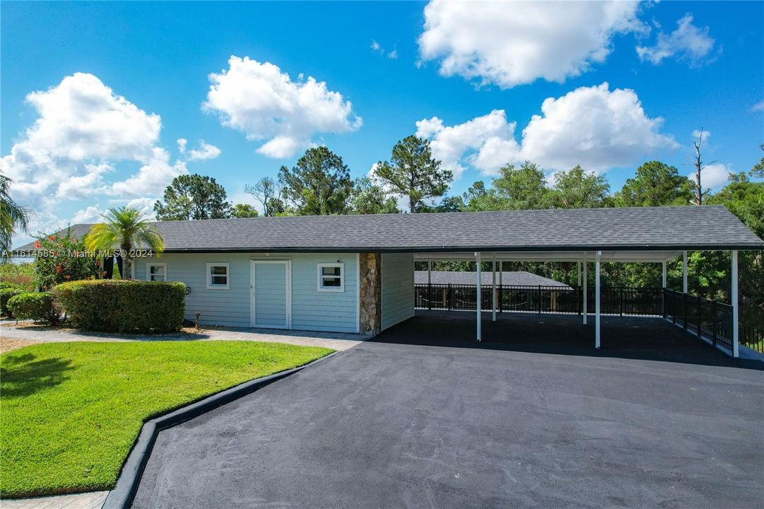 For Sale: $2,450,000 (3 beds, 2 baths, 2937 Square Feet)