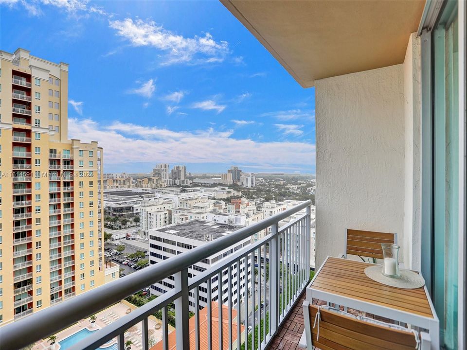 For Sale: $514,550 (2 beds, 2 baths, 1467 Square Feet)
