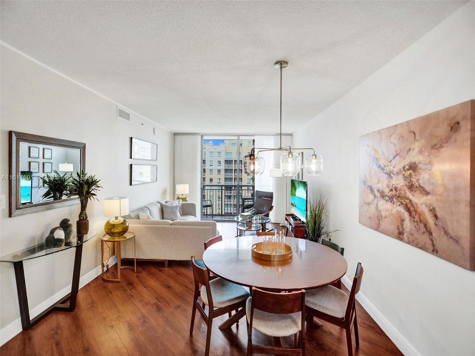 For Sale: $514,550 (2 beds, 2 baths, 1467 Square Feet)