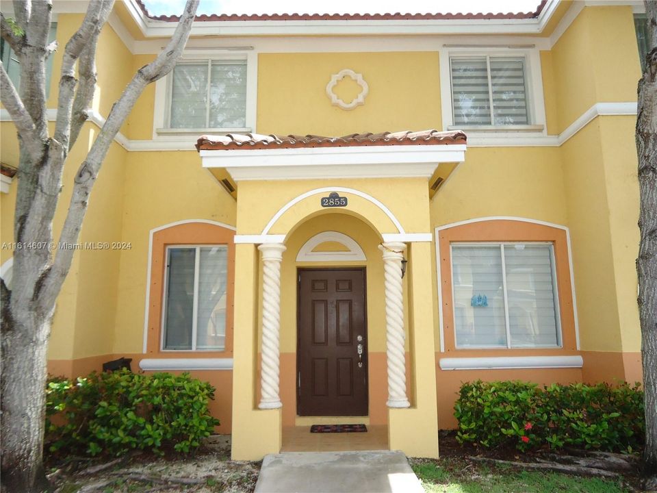 For Sale: $360,000 (3 beds, 2 baths, 1302 Square Feet)