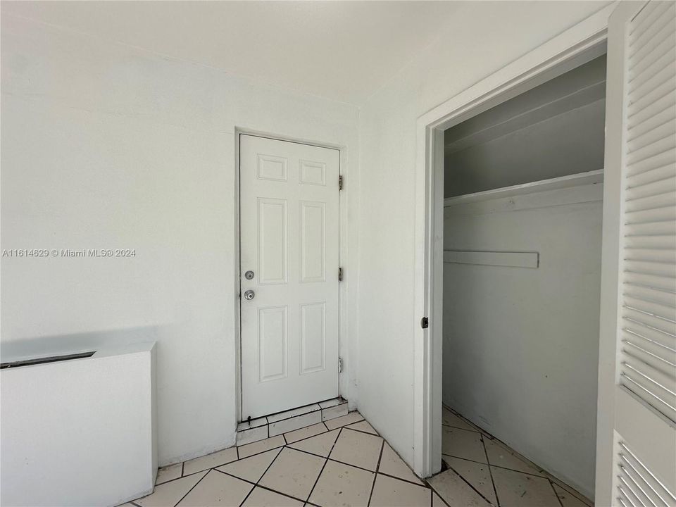 For Rent: $2,295 (2 beds, 1 baths, 0 Square Feet)