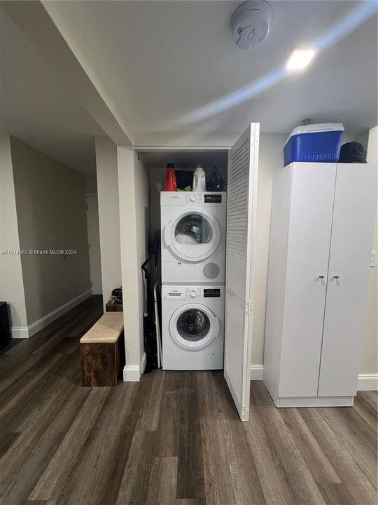 For Rent: $2,200 (1 beds, 1 baths, 630 Square Feet)