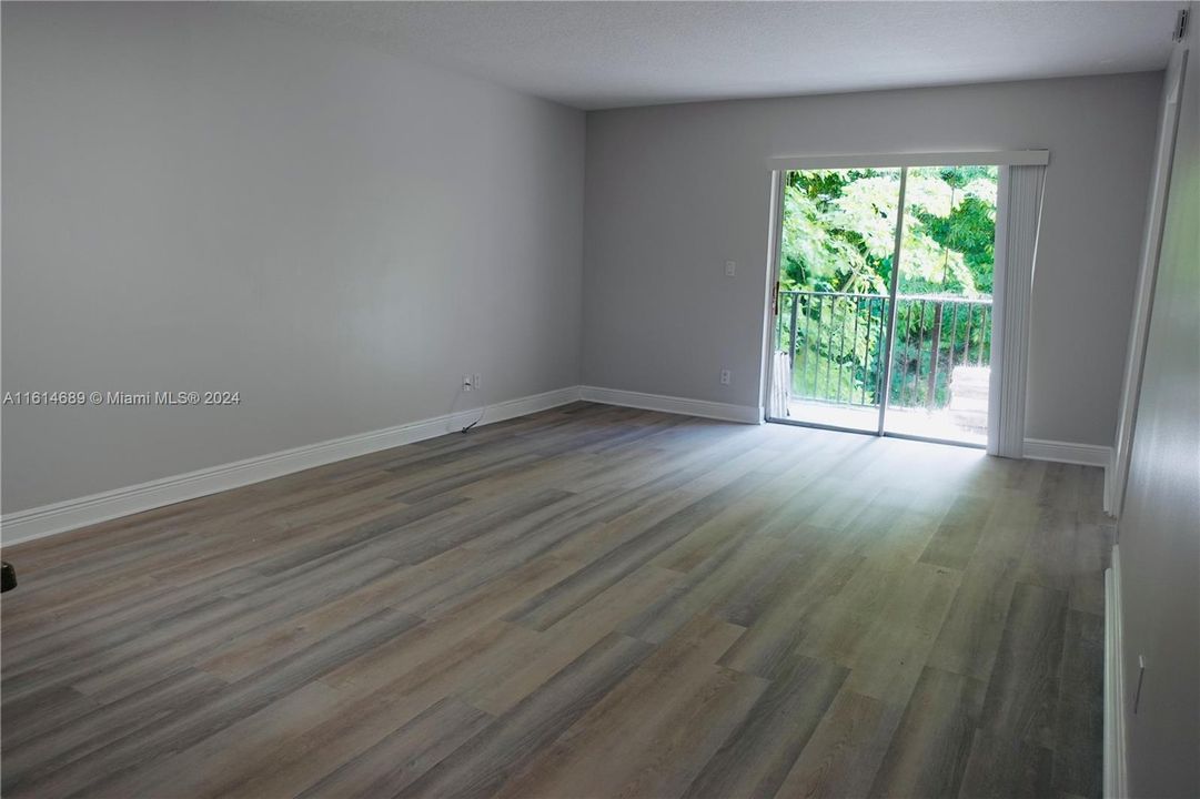 For Rent: $2,250 (2 beds, 2 baths, 808 Square Feet)