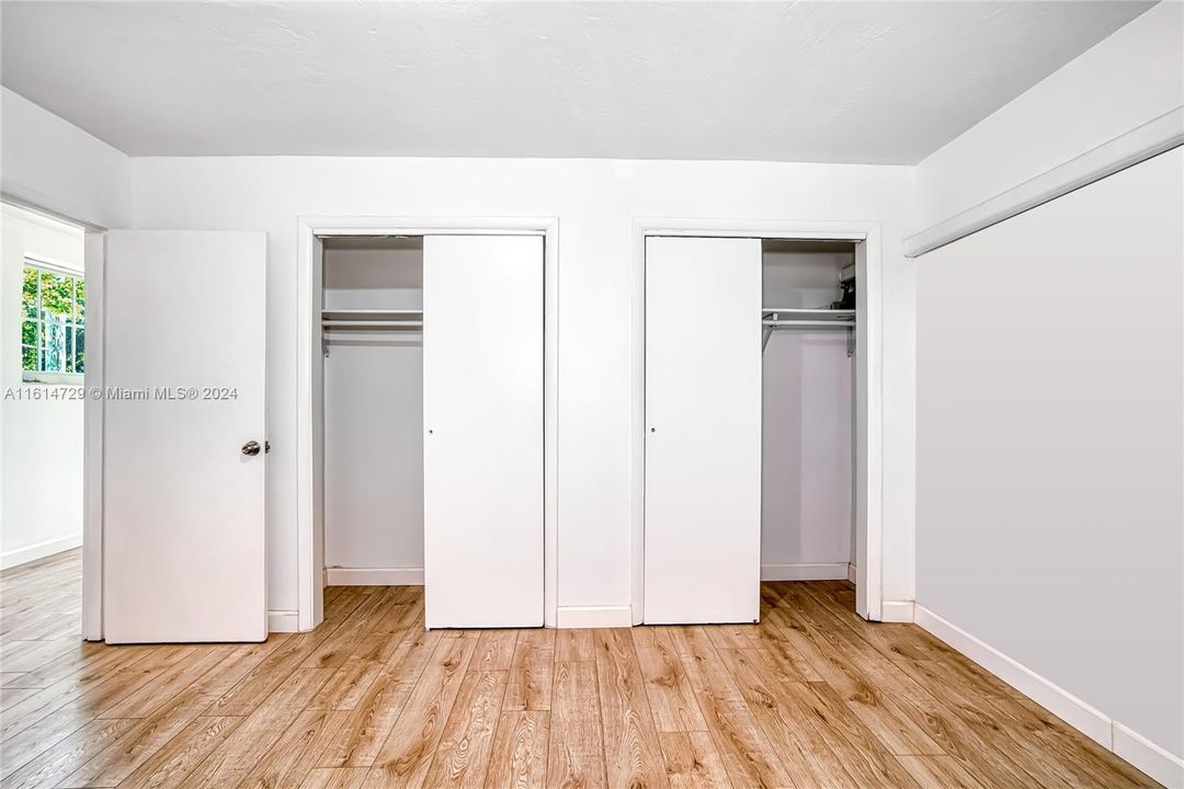 Active With Contract: $1,500 (1 beds, 1 baths, 603 Square Feet)