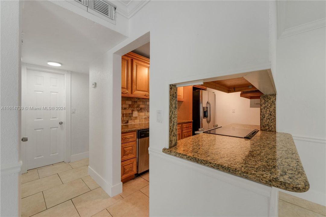 KITCHEN ENTRANCE