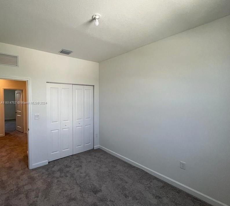 For Rent: $2,600 (3 beds, 2 baths, 1483 Square Feet)