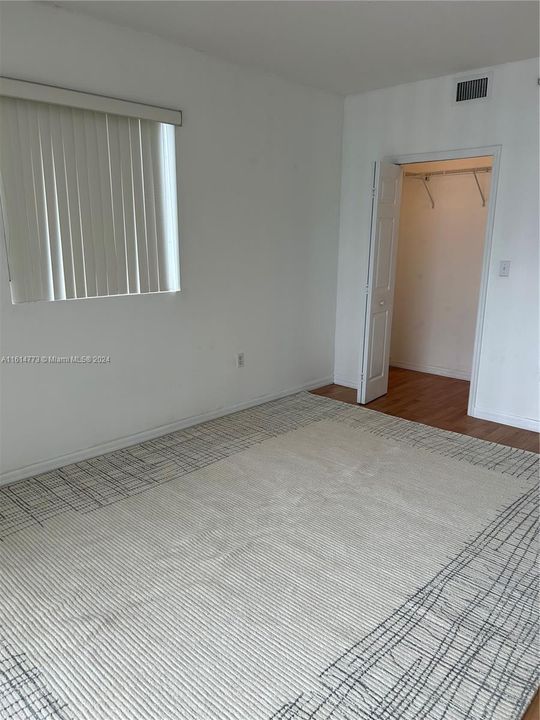 For Rent: $2,000 (1 beds, 1 baths, 530 Square Feet)