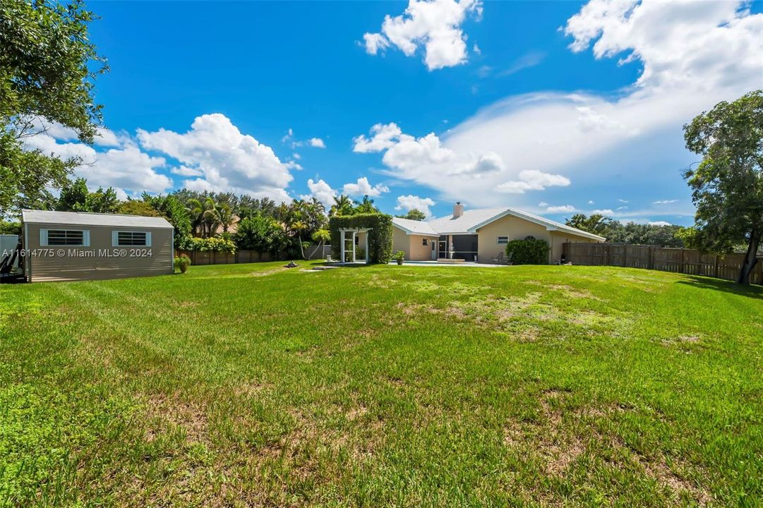 For Sale: $1,399,000 (4 beds, 3 baths, 2943 Square Feet)