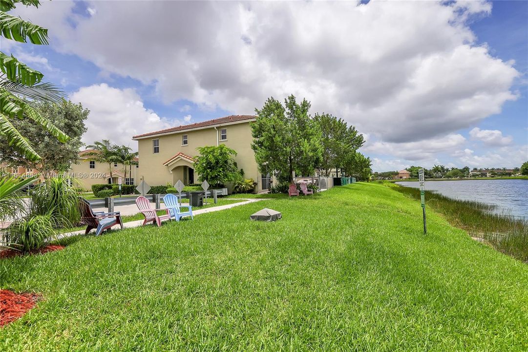 For Sale: $419,900 (4 beds, 2 baths, 1856 Square Feet)