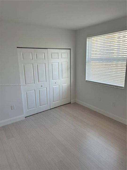 For Rent: $4,000 (3 beds, 2 baths, 1264 Square Feet)