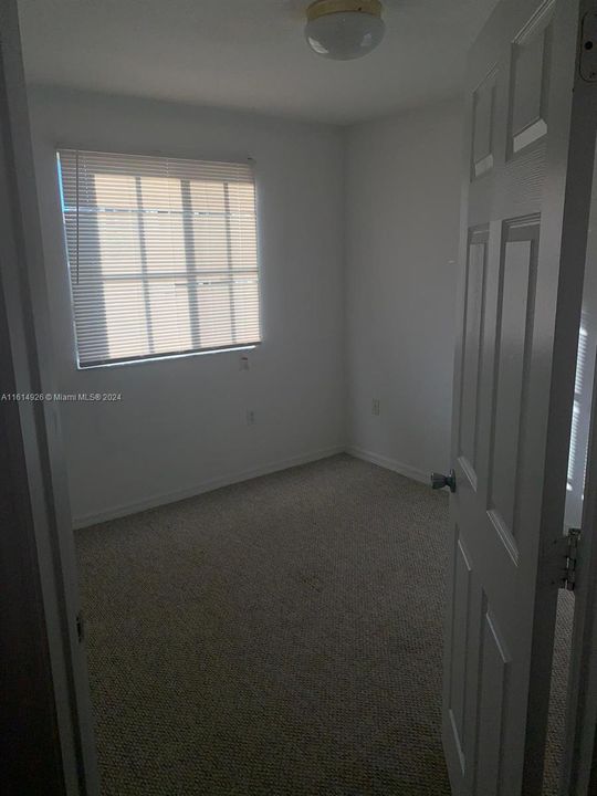 For Rent: $2,650 (3 beds, 2 baths, 1614 Square Feet)