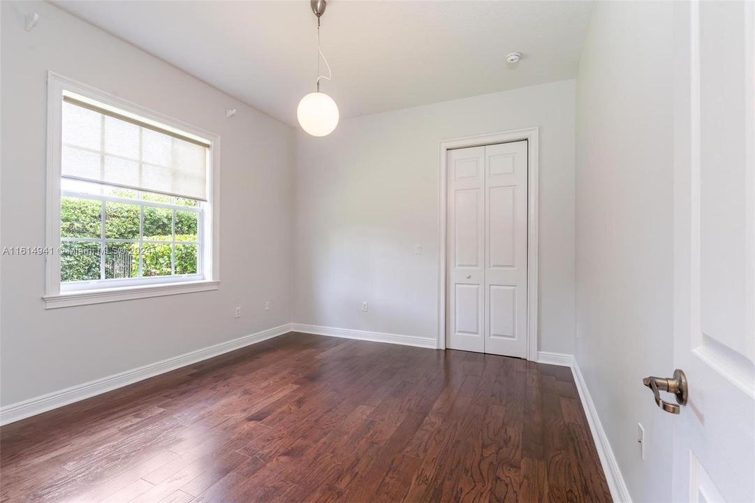 Bedroom with ensuite