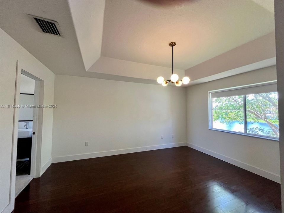 For Rent: $4,000 (4 beds, 2 baths, 2032 Square Feet)