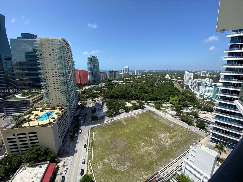 For Sale: $1,350,000 (3 beds, 2 baths, 1281 Square Feet)