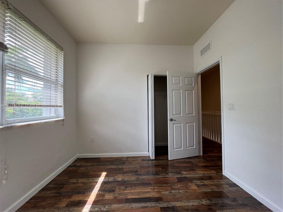 For Rent: $2,800 (3 beds, 2 baths, 1504 Square Feet)