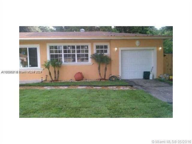 For Rent: $3,500 (3 beds, 2 baths, 1404 Square Feet)