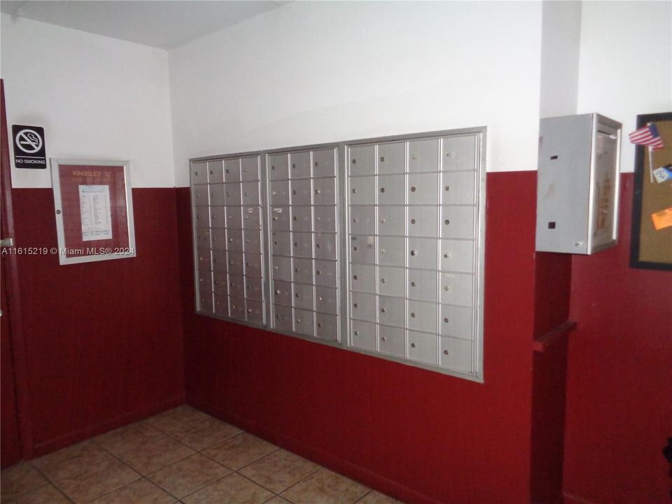 MAIL ROOM