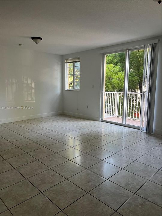 For Rent: $3,200 (2 beds, 2 baths, 1225 Square Feet)