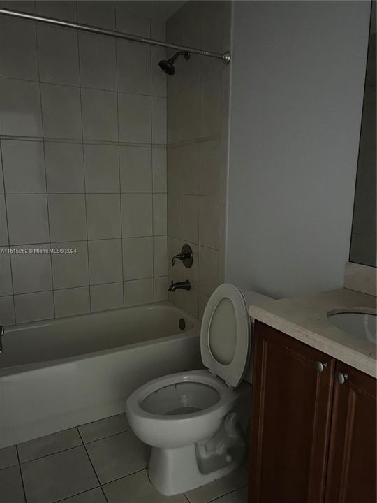 For Rent: $3,200 (2 beds, 2 baths, 1225 Square Feet)