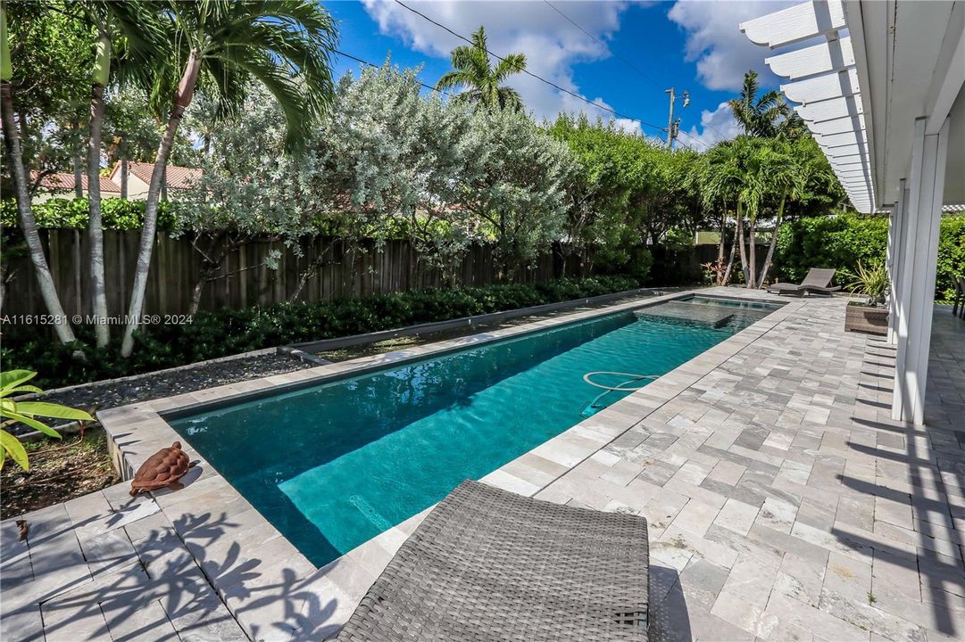 Active With Contract: $1,199,000 (3 beds, 3 baths, 0 Square Feet)