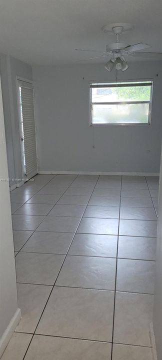 For Rent: $2,000 (2 beds, 2 baths, 1040 Square Feet)