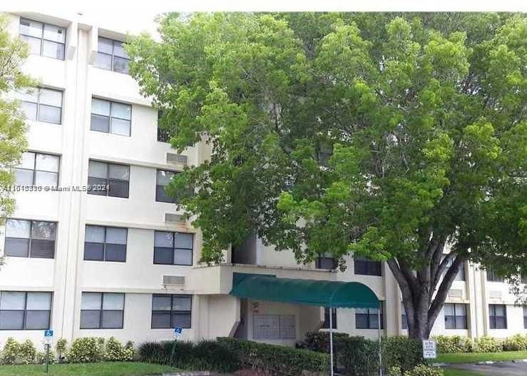 For Rent: $1,650 (1 beds, 1 baths, 606 Square Feet)