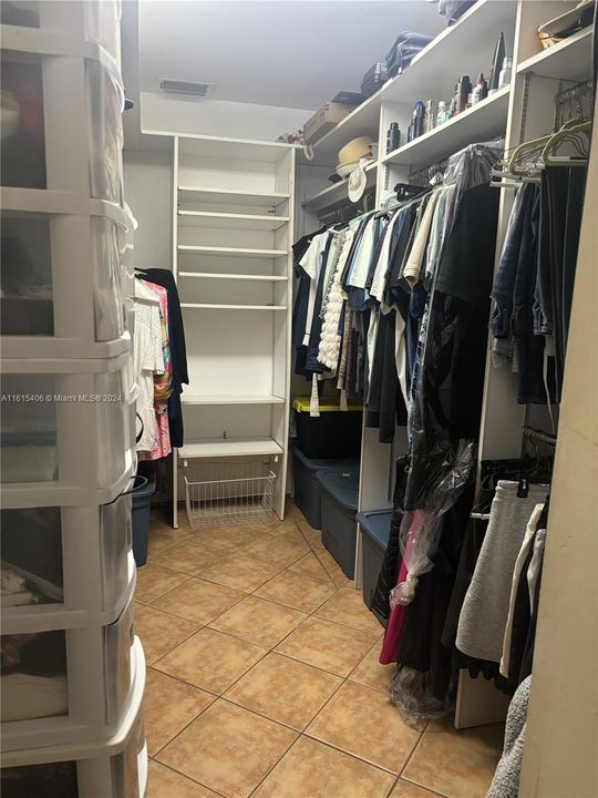 Master Bedroom Walk-in closet