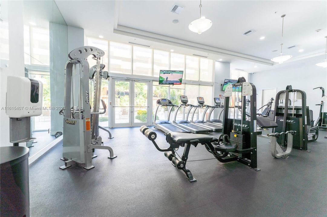 Recently Sold: $450,000 (2 beds, 2 baths, 1086 Square Feet)