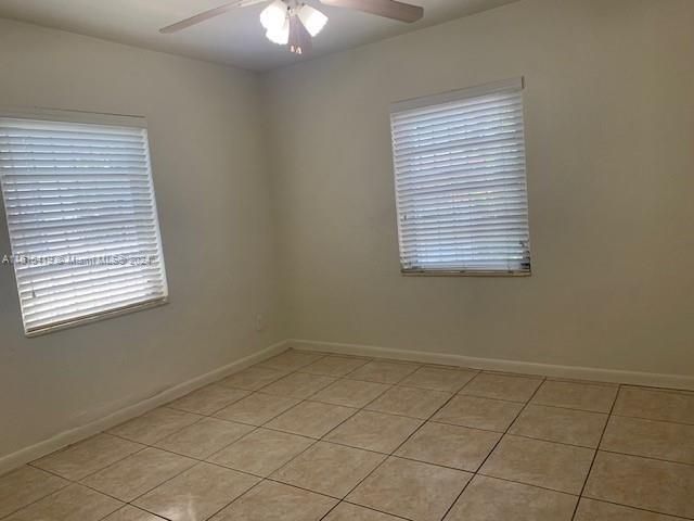 For Rent: $3,500 (3 beds, 2 baths, 1102 Square Feet)