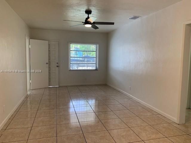 For Rent: $3,500 (3 beds, 2 baths, 1102 Square Feet)