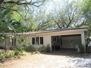 For Sale: $1,675,000 (2 beds, 2 baths, 1288 Square Feet)