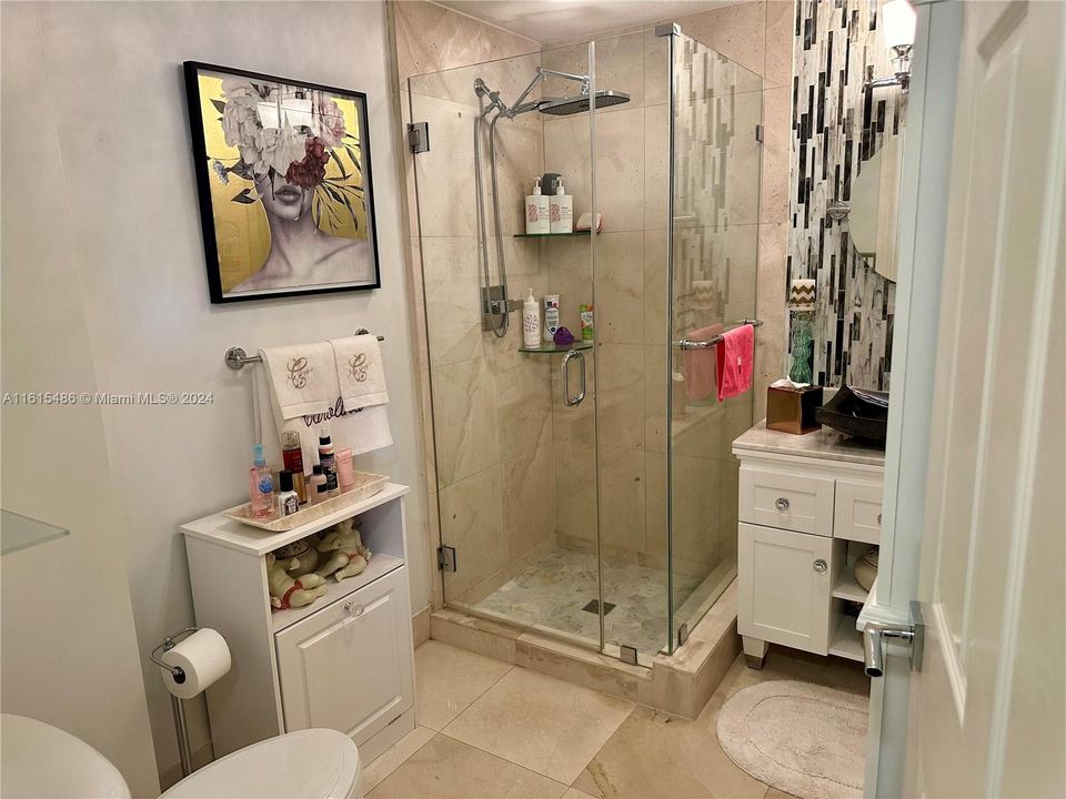 UPGRADED SECOND BATHROOM