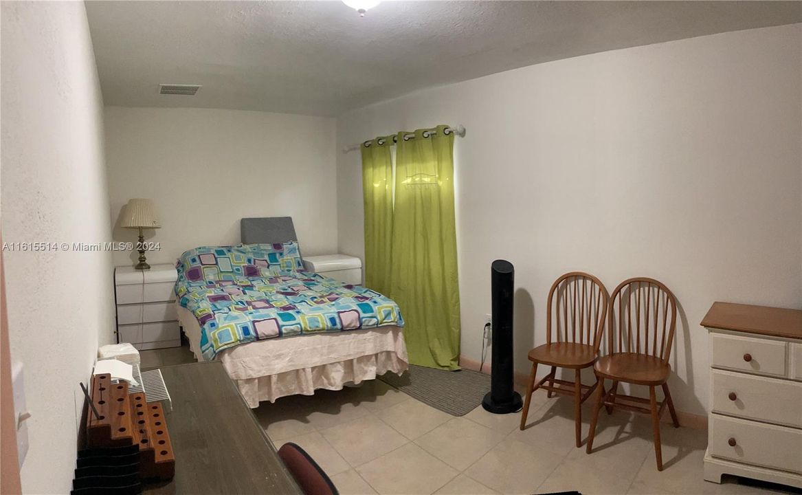 En Venta: $565,000 (3 camas, 2 baños, 1794 Pies cuadrados)