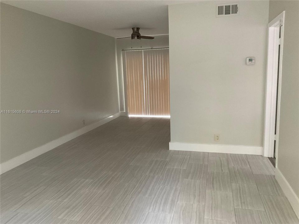 For Rent: $1,675 (1 beds, 1 baths, 790 Square Feet)