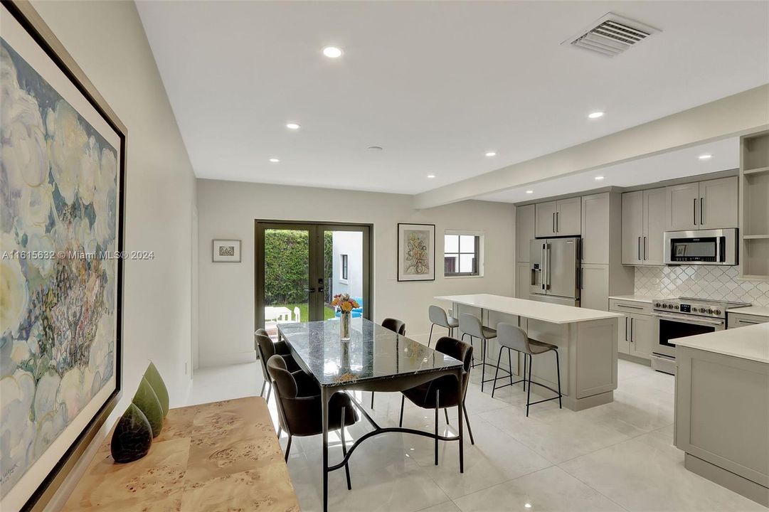 Active With Contract: $1,499,000 (3 beds, 2 baths, 1723 Square Feet)