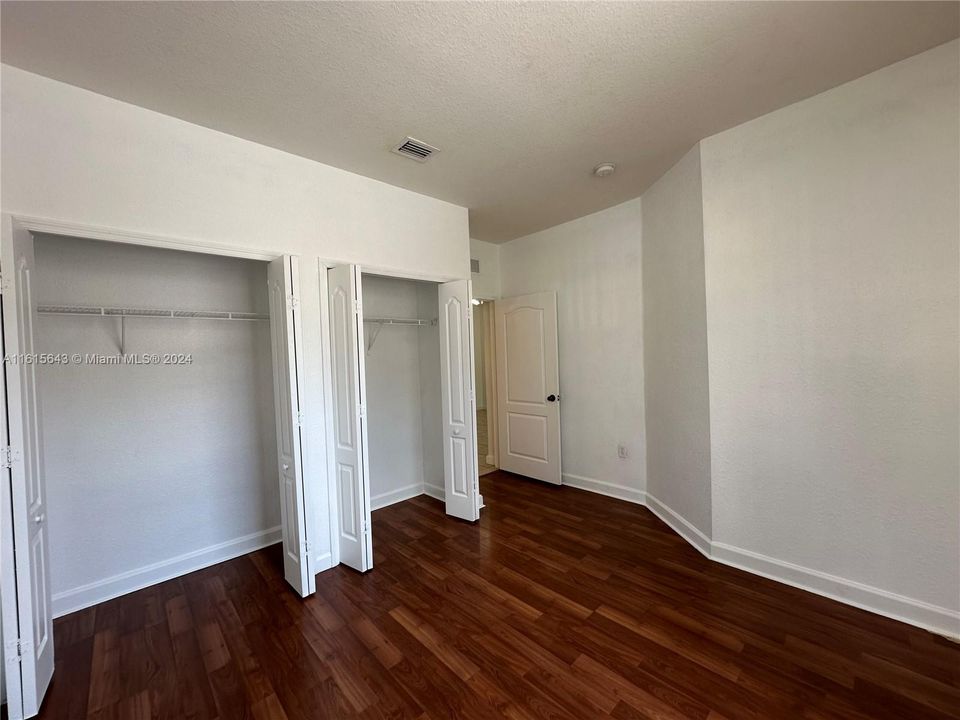 For Rent: $2,200 (3 beds, 2 baths, 1166 Square Feet)