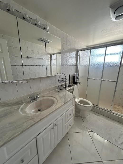 For Rent: $2,900 (2 beds, 2 baths, 1410 Square Feet)