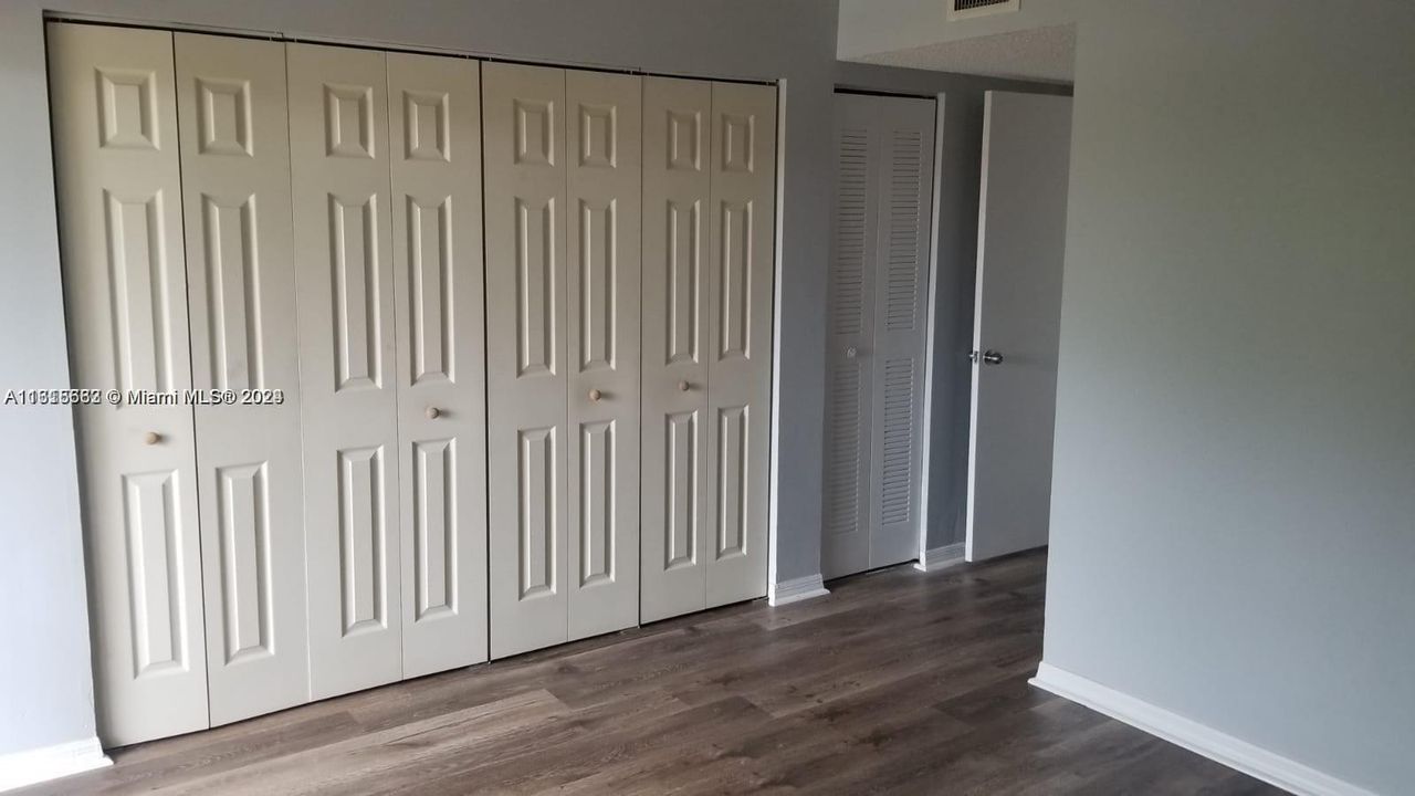 For Rent: $2,500 (2 beds, 2 baths, 859 Square Feet)