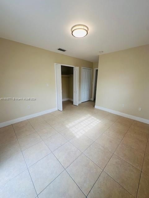 For Rent: $3,200 (3 beds, 2 baths, 1875 Square Feet)