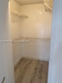 For Rent: $1,900 (1 beds, 1 baths, 743 Square Feet)
