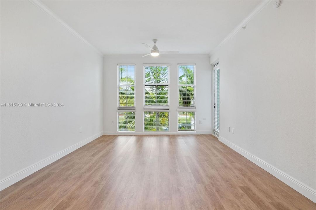 For Rent: $2,503 (2 beds, 2 baths, 1059 Square Feet)