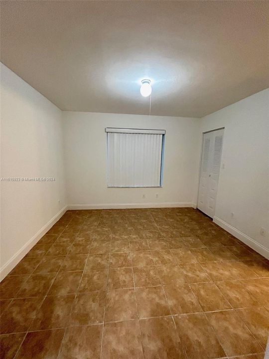 For Rent: $2,250 (2 beds, 2 baths, 1044 Square Feet)